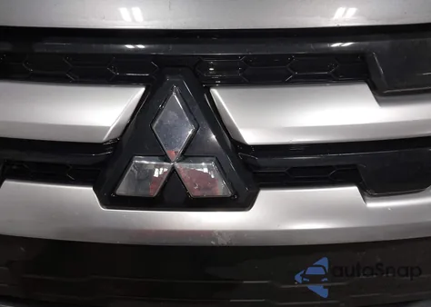 2022 Mitsubishi Outlander Sport Se/Se Special Edition z USA, uszkodzony, nr VIN JA4APVAU7NU024112